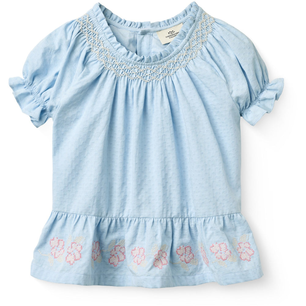 Køb COPENHAGEN COLORS Lt. Blue Comb. Bluse W. Smock W. Emb.
