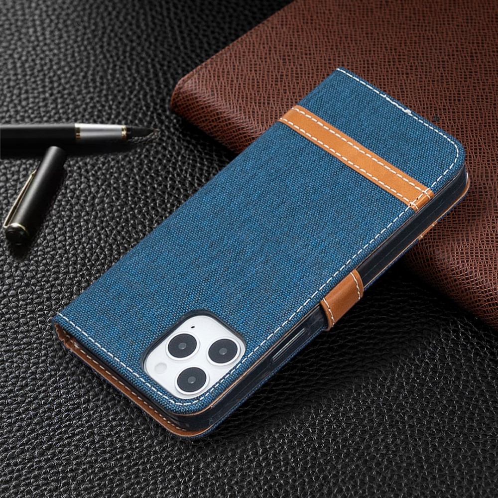 iPhone 12 / iPhone 12 Pro Stoff Tasche im Jeans Look mit Kartenfach   Magnetverschluss - Dunkelblau / Braun