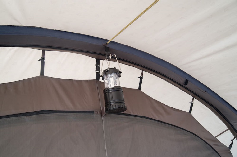 Tambu Husir Air 4 opblaasbare tunneltent