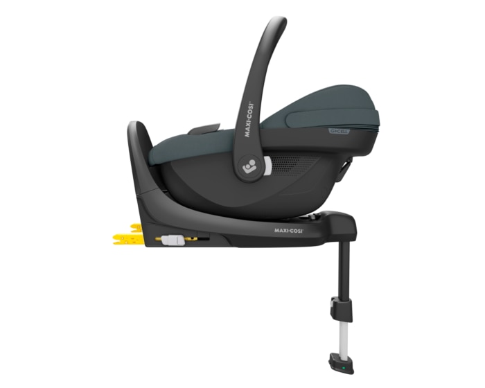 Pebble S 0 - 15 M  40 - 83 cm  0 - 13 kg    Geringes Gewicht |    Click & Go-Installation  |    G-CELL Seitenaufprallschutz  |    Gemütliche Neugeboreneneinlage |