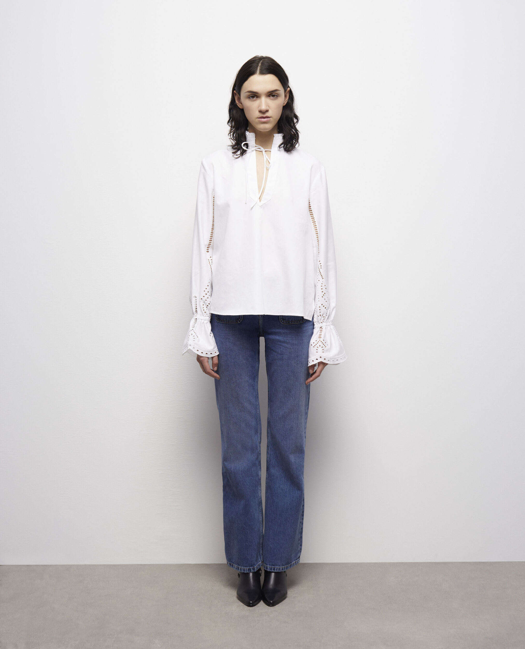 Blouse blanche avec broderie Anglaise