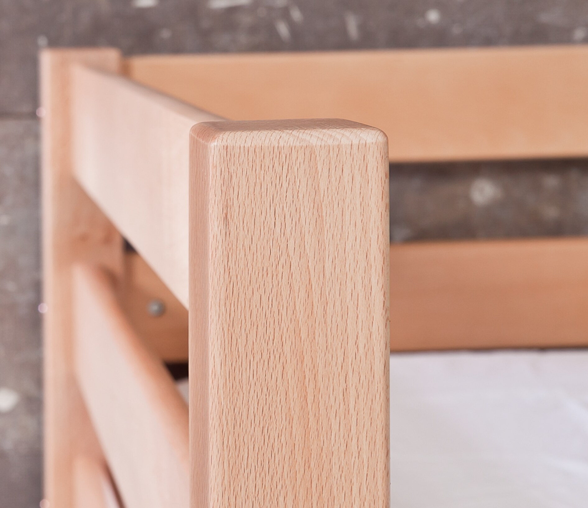 Relita - Spielbett Eliyas mit Rutsche - natur