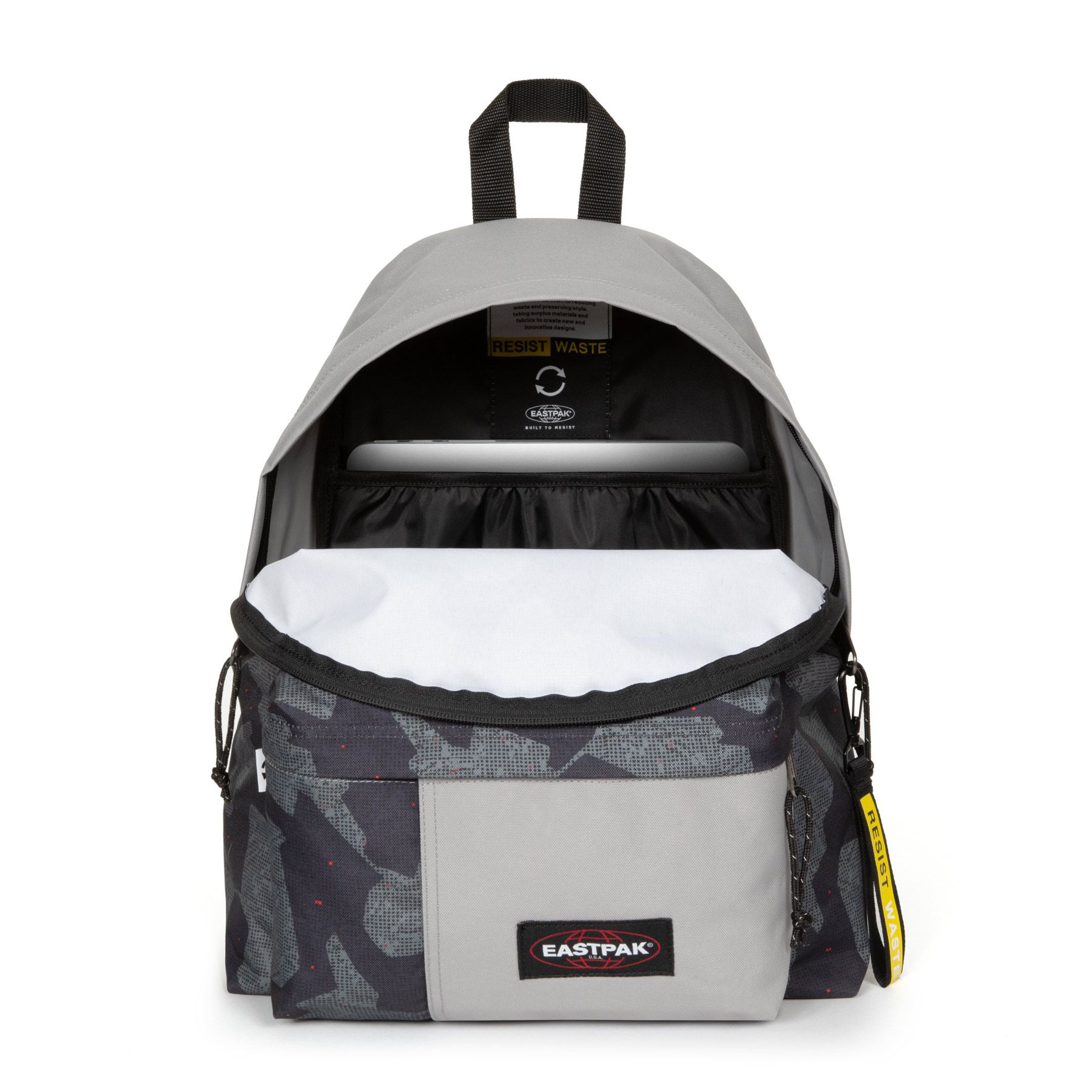 Padded Pak'r Resist W37