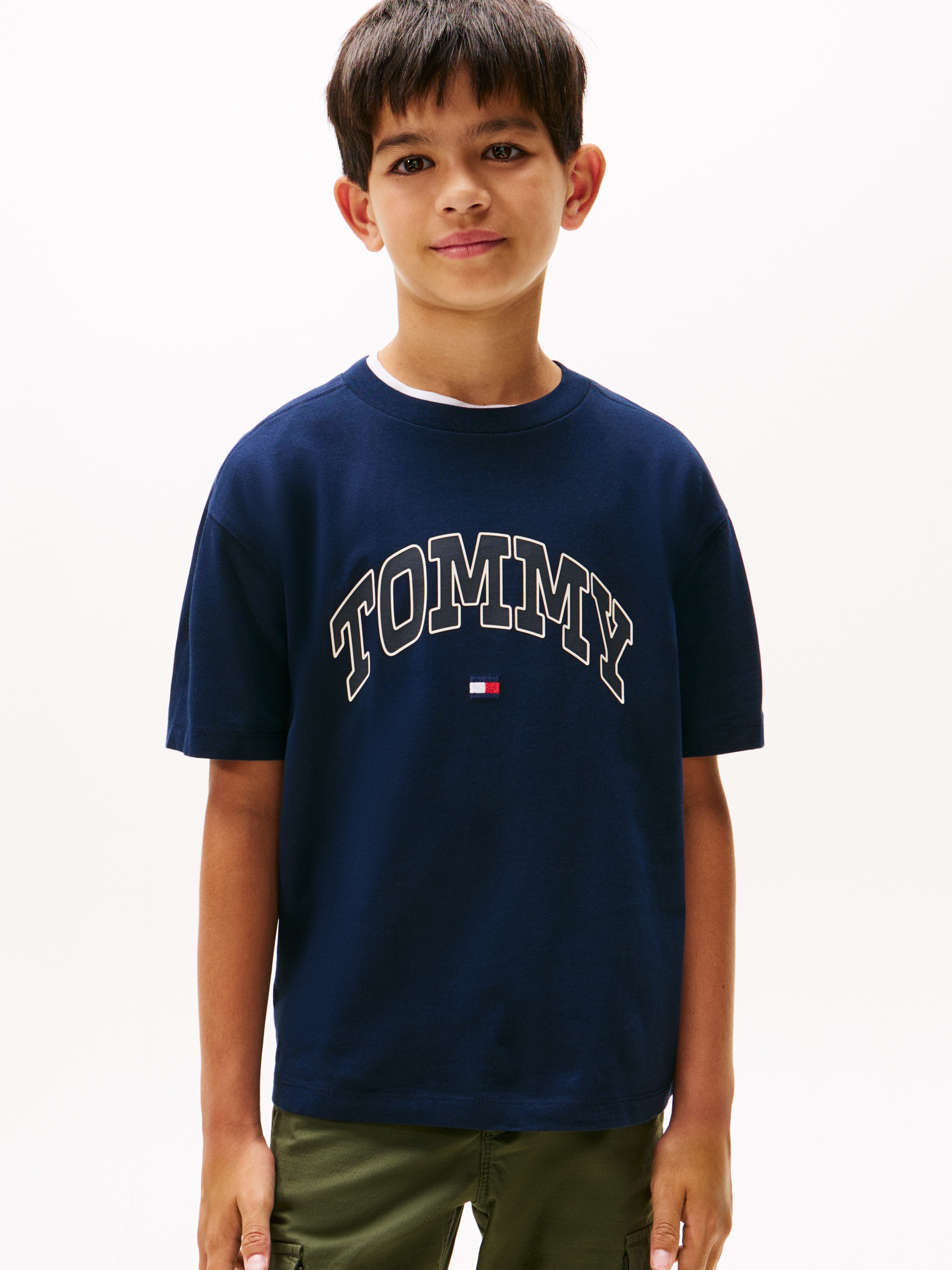 Tommy Hilfiger T-Shirt »VARSITY RAISED PRINT TEE SS«, Kinder bis 16 Jahre