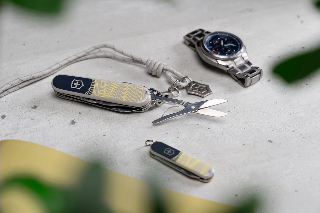 Victorinox Companion New York Style 1.3909.E223 Zwitsers zakmes