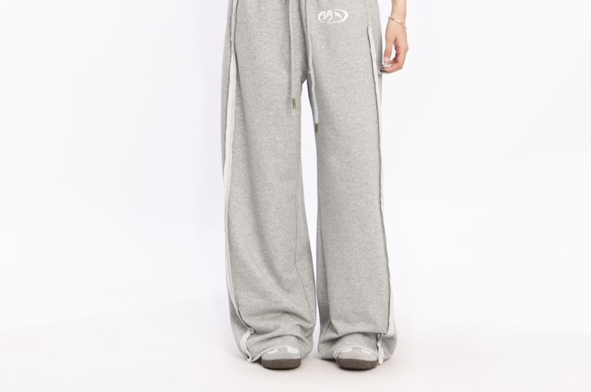 Berrytrix - Wijde joggingbroek met trekkoord en geborduurde taille