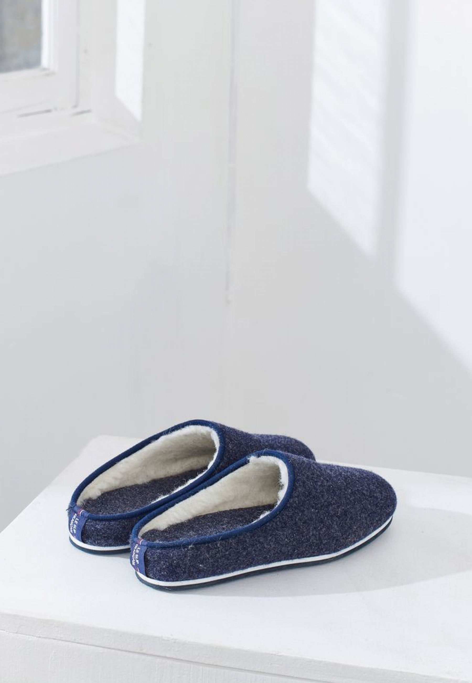 Chaussons d'intérieur en laine-Claude Marine