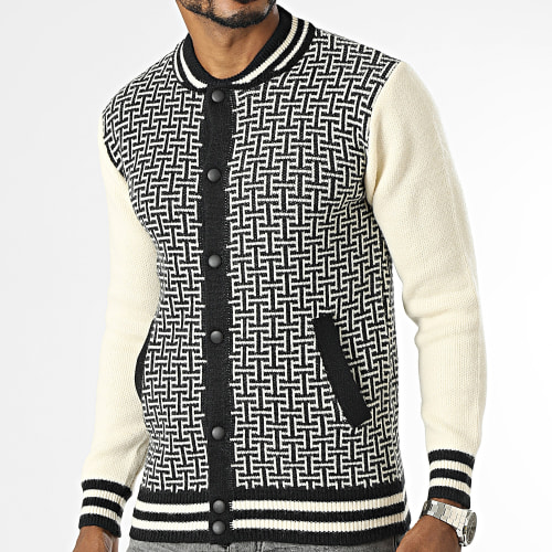 Pull Boutonné Noir Beige