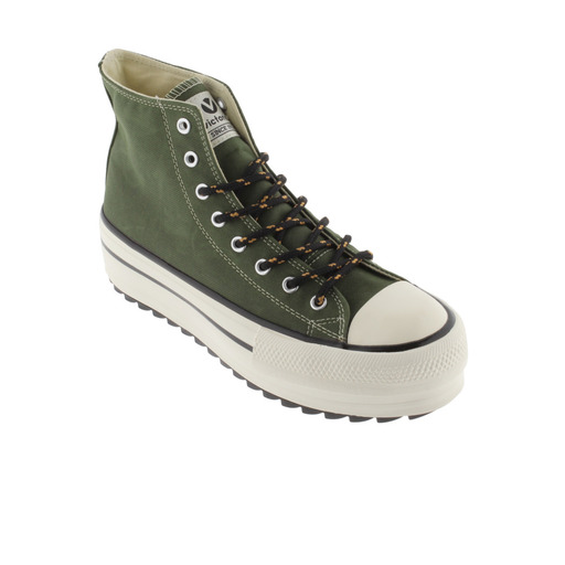 Bota de cano curto Victoria Tribu em nylon com sola dupla e glitter.