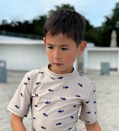 Petit Crabe Badeshirt - Milou - UV50+ - Sand Fish