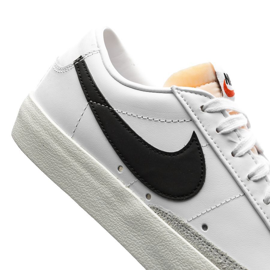 Nike Chaussures Blazer Low '77 Vintage - Blanc/Noir