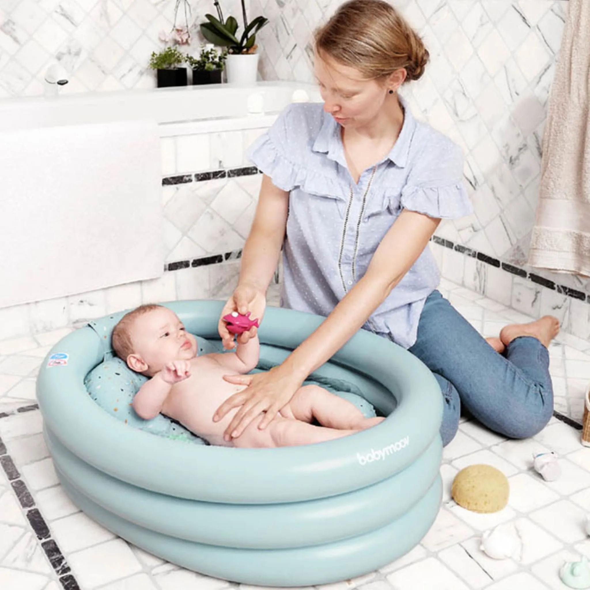 Babymoov Bain et Piscine Gonflable - Aqua Dots