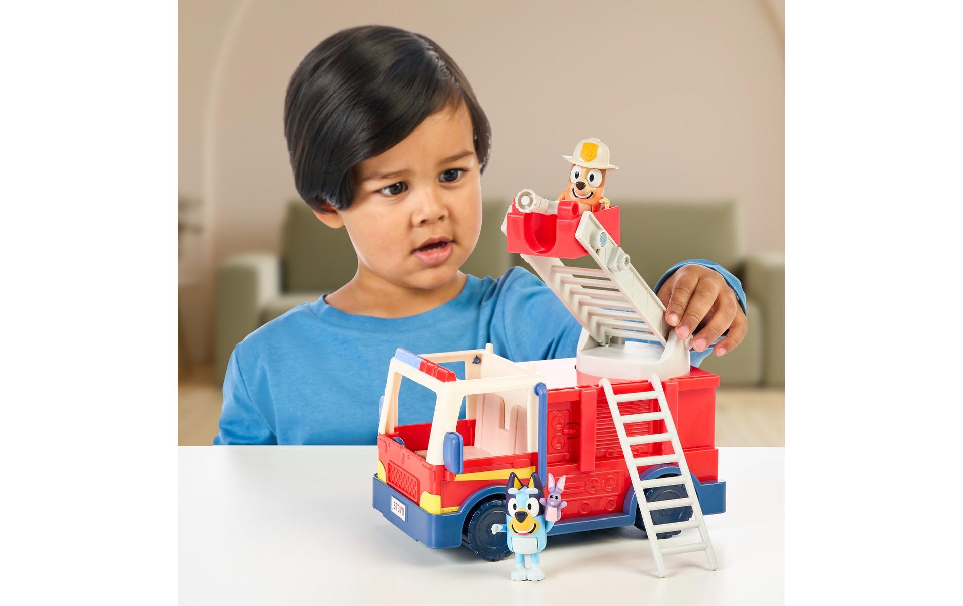 Figurenset Bluey Feuerwehrauto 3 FigurenSpielset mit Bingo, Bluey und Bob Bilby