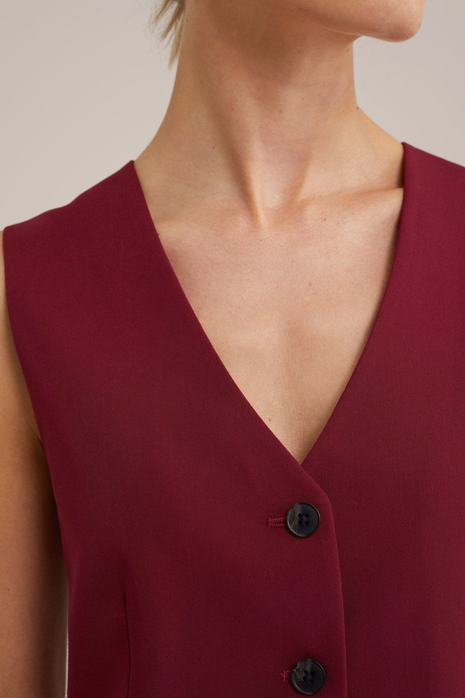 getailleerde gilet WE Fashion Donkerrood