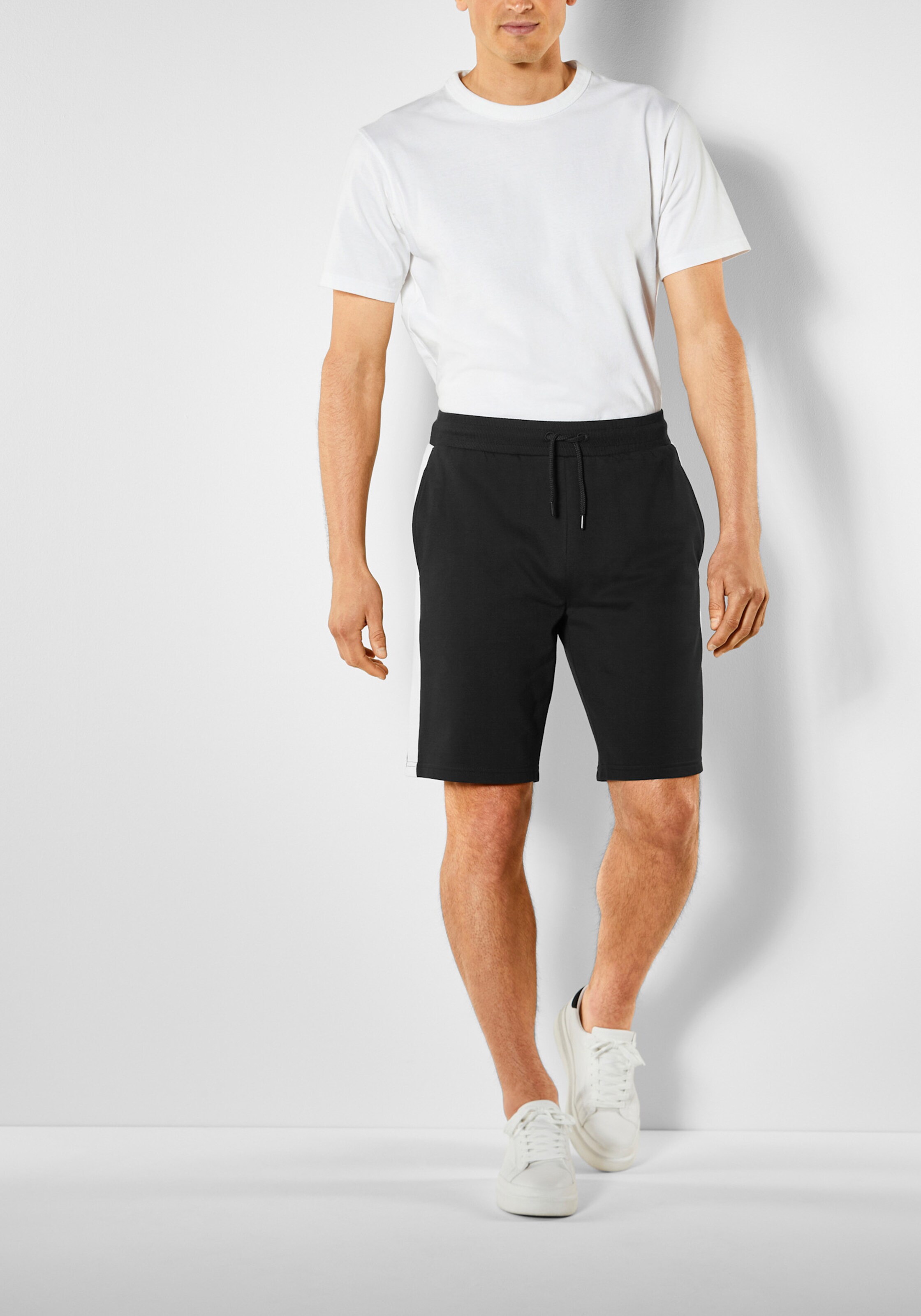 H.I.S Sweatshorts in schwarz