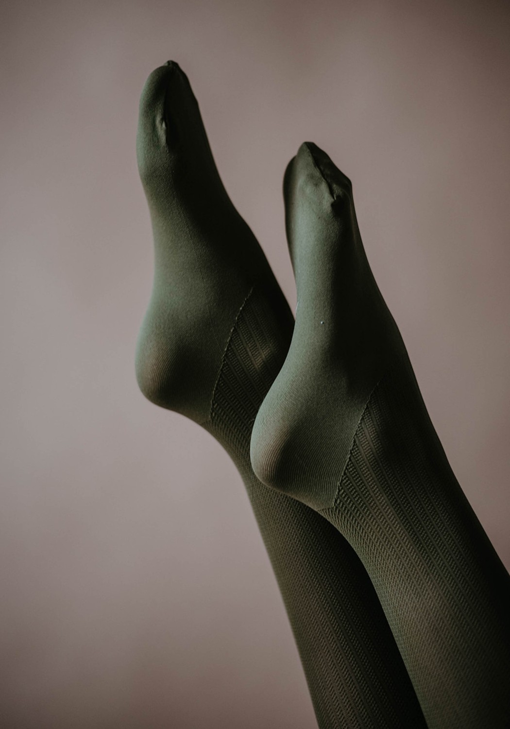 Ayma Clothing Feinstrumpfhose Honeycomb Olive
