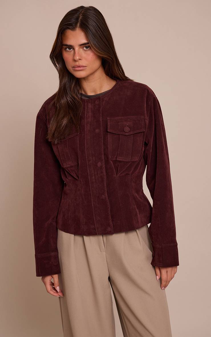 Rouge Bordeaux Veste Cintrée À La Taille Avec Boutons Recouverts En Faux Suède
