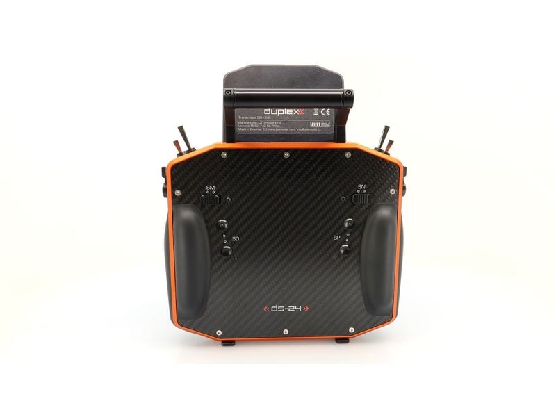 Jeti Fernsteuerung DS-24II Carbon Line Orange 24 Kanal, Dup Professioneller 24-Kanal-Sender mit Geber auf Rückseite und Carbon-Frontplatte