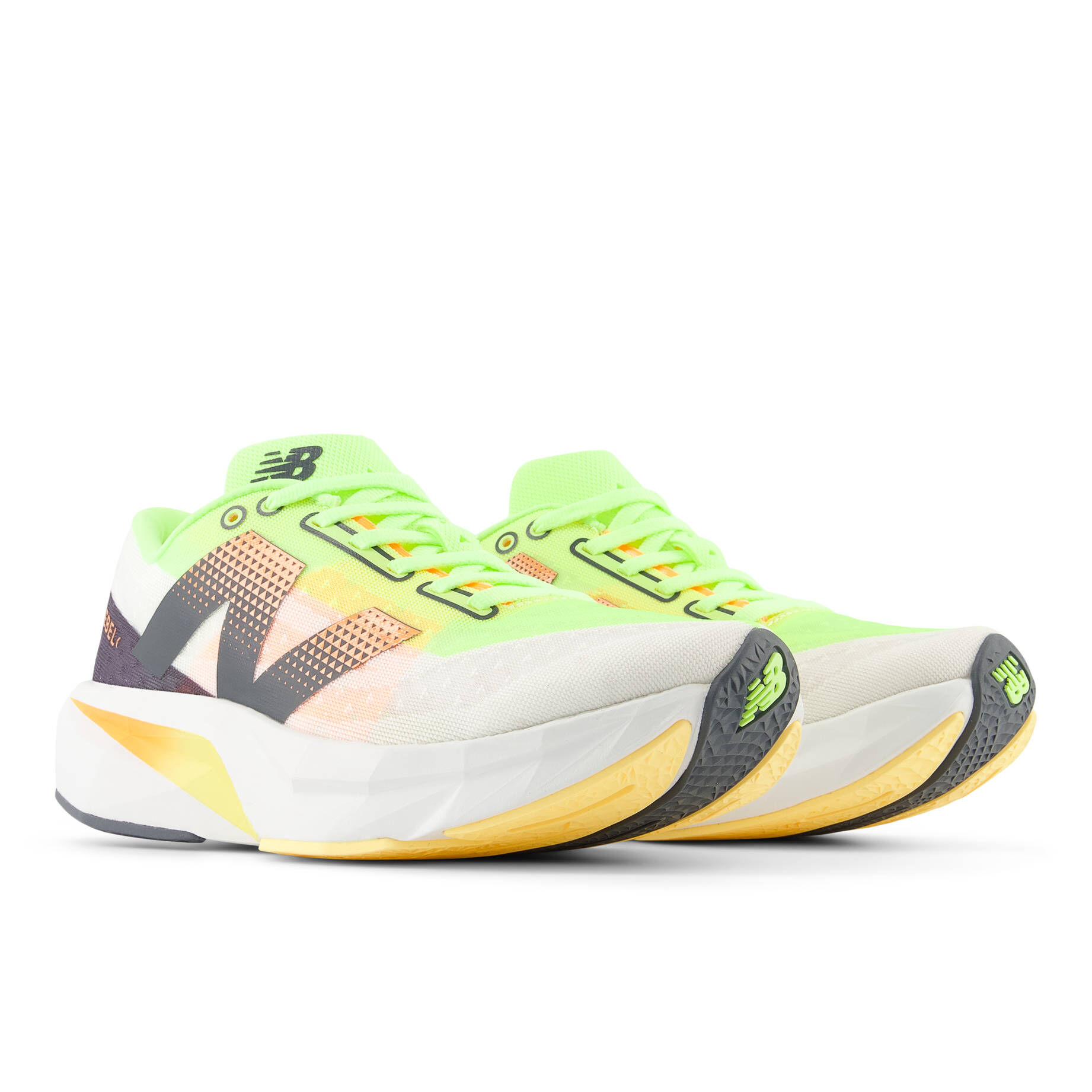 new balance| Damen Laufschuhe FUELCELL REBEL V4