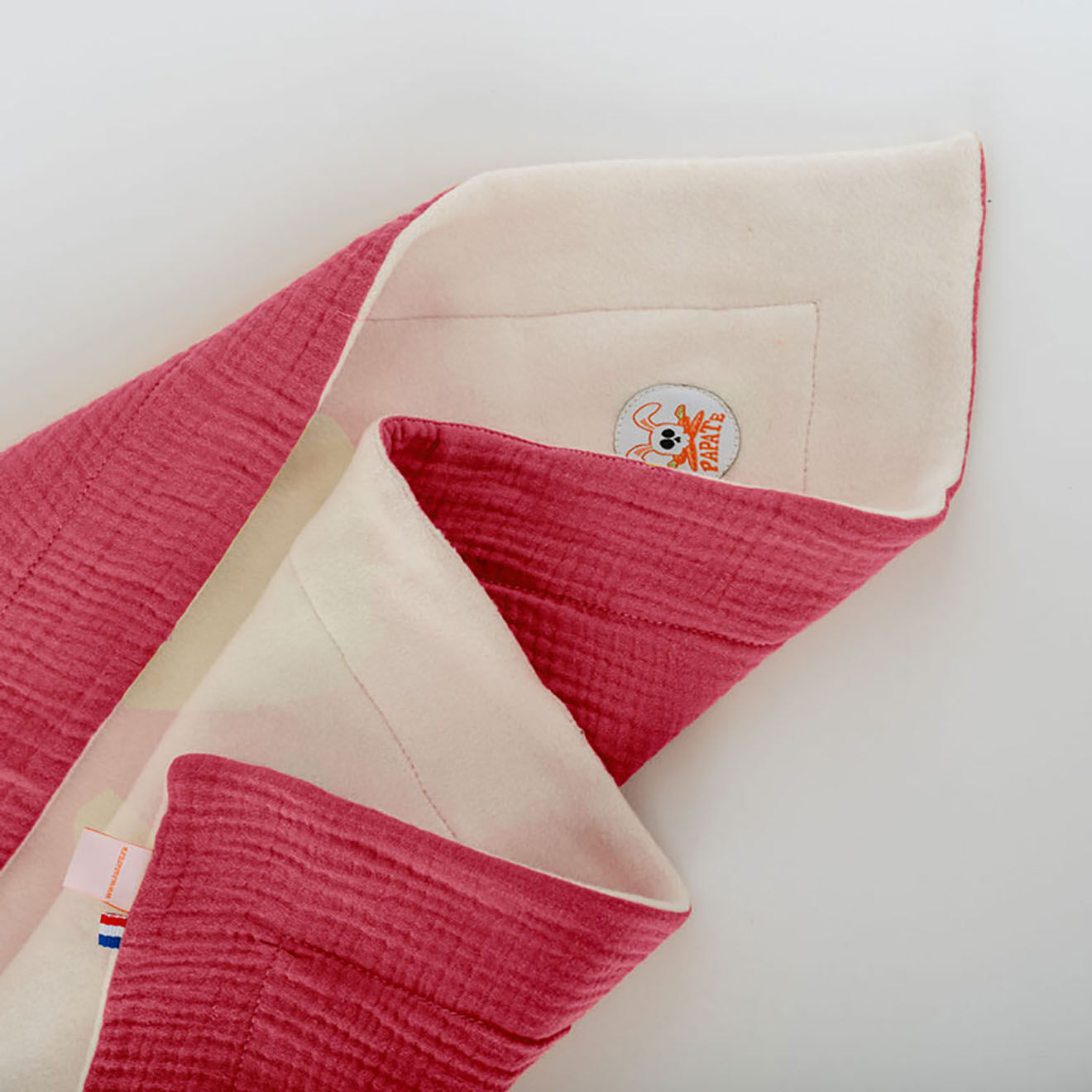 Papate Couverture en Coton Bio Rex blanc/fraise - 70x95 cm