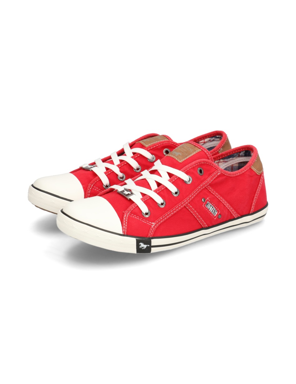 Canvas Sneaker