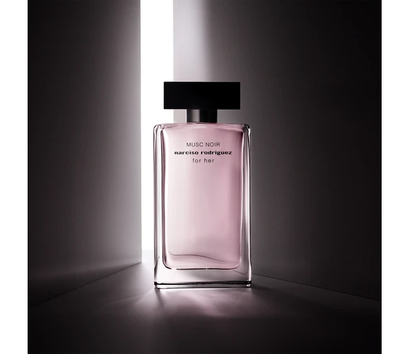 Narciso Rodriguez for her musc noir Eau de Parfum
