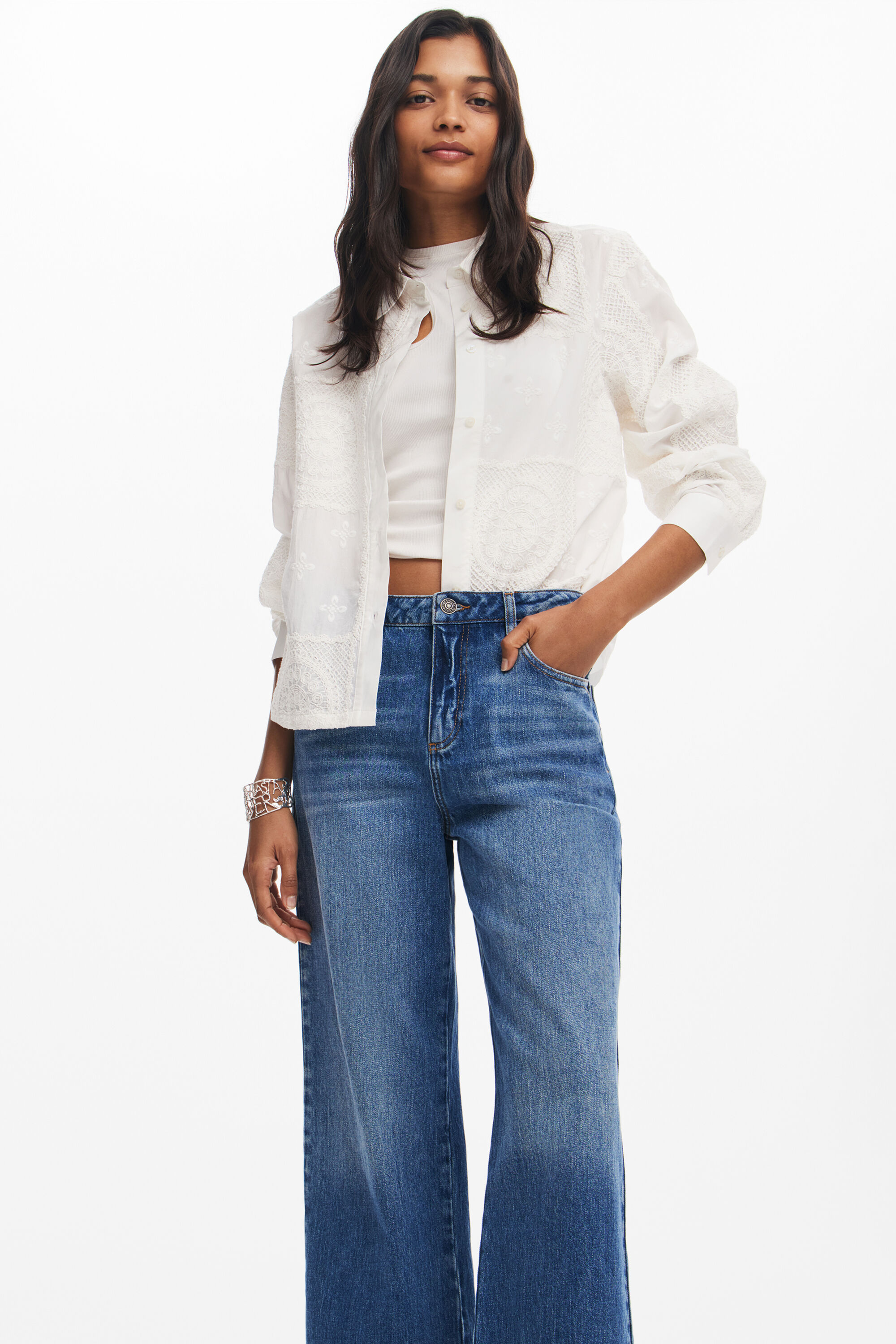 calça jeans culote