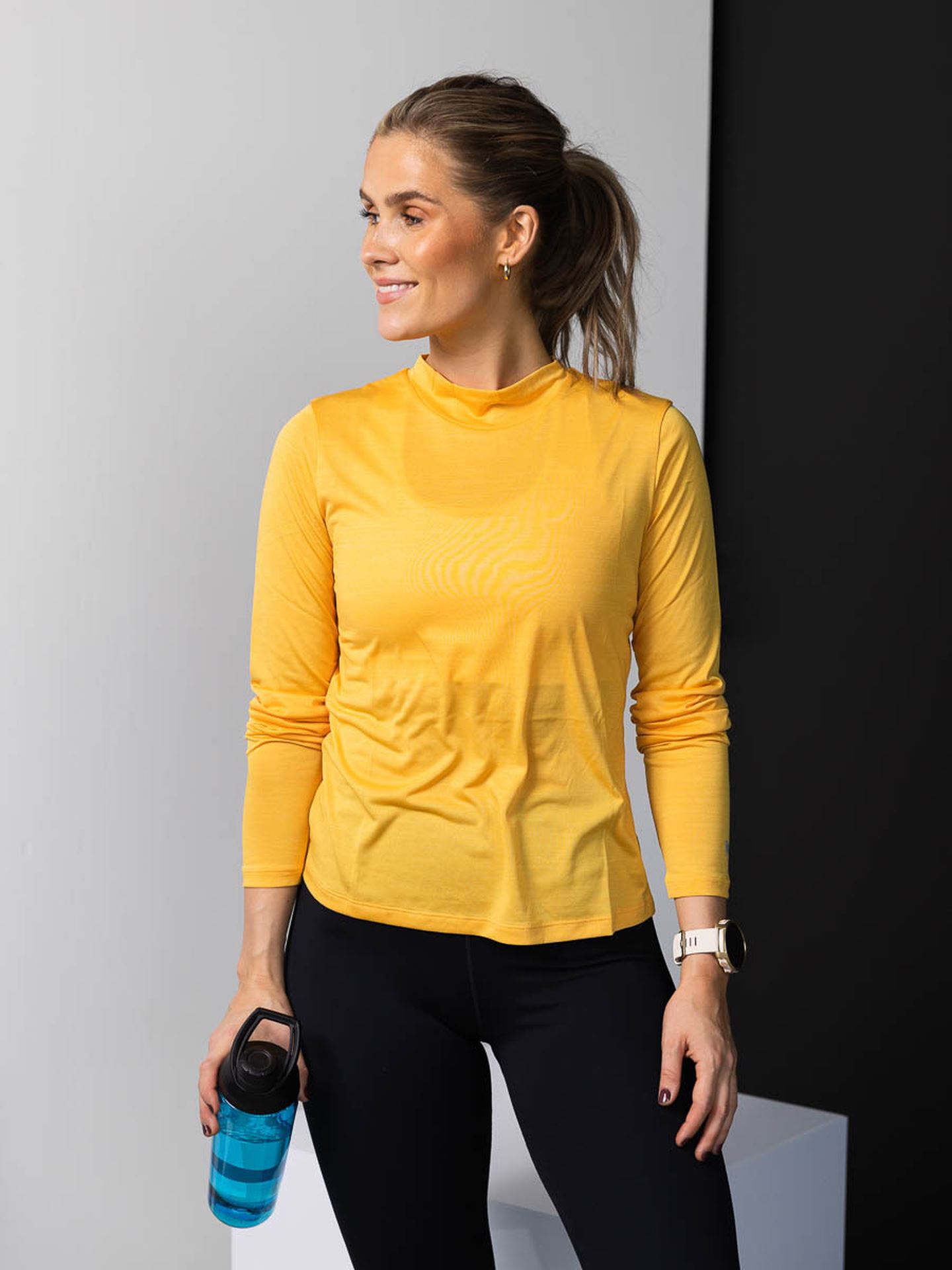 Mock Neck Run Long Sleeve Top