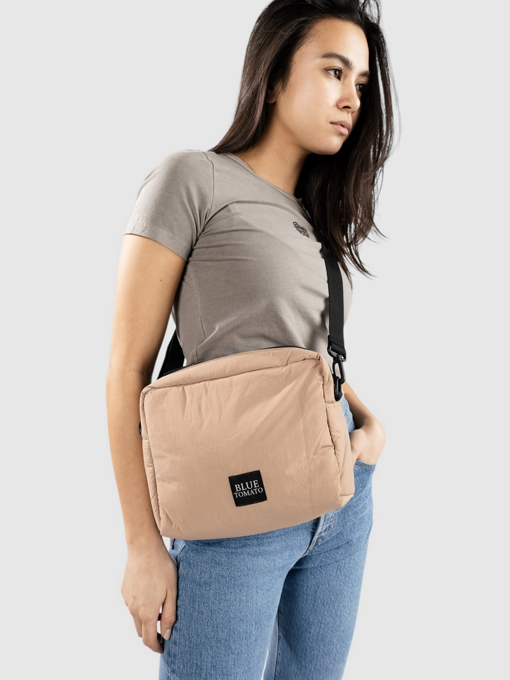 Blue Tomato Side Satchel Bag natural
