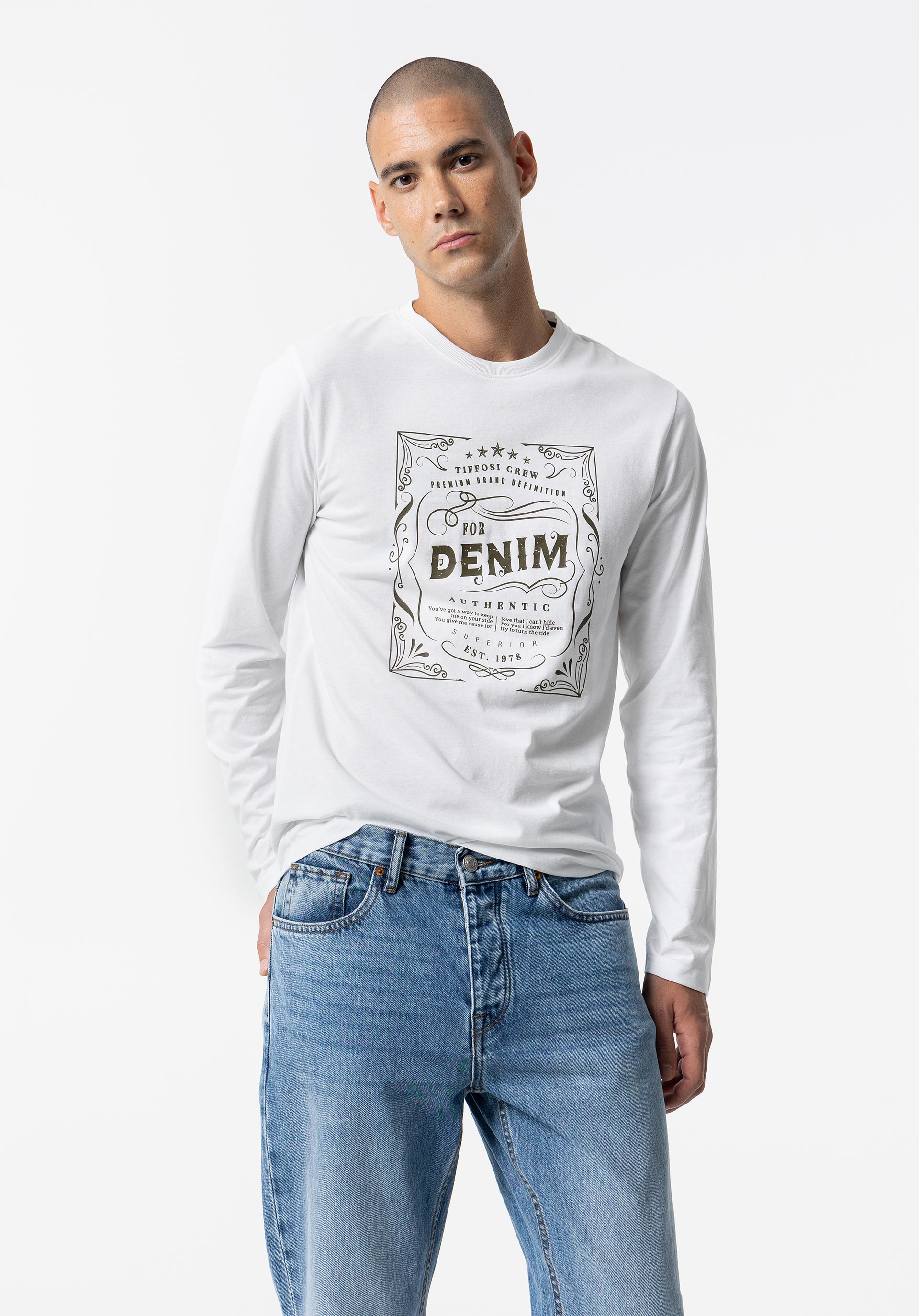 T-shirt com Estampado Frontal