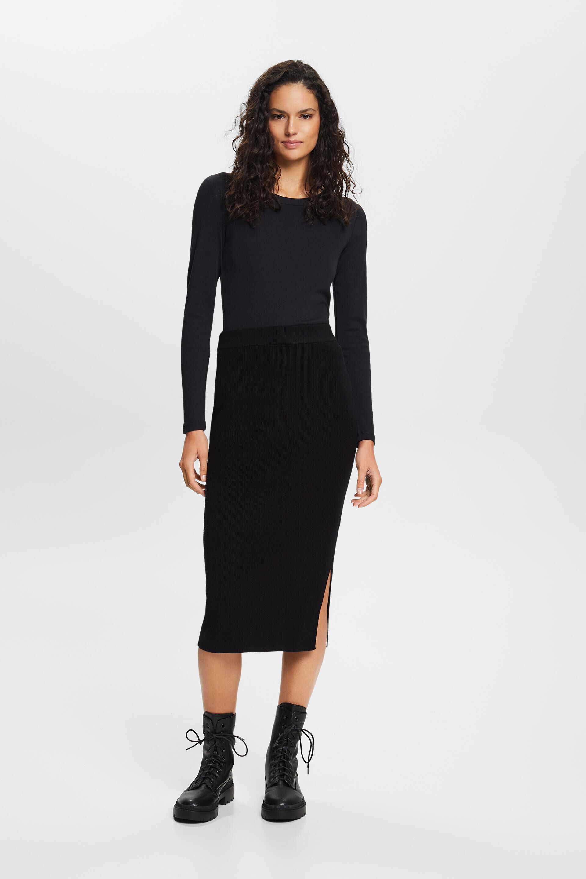 Skirts flat knitted
