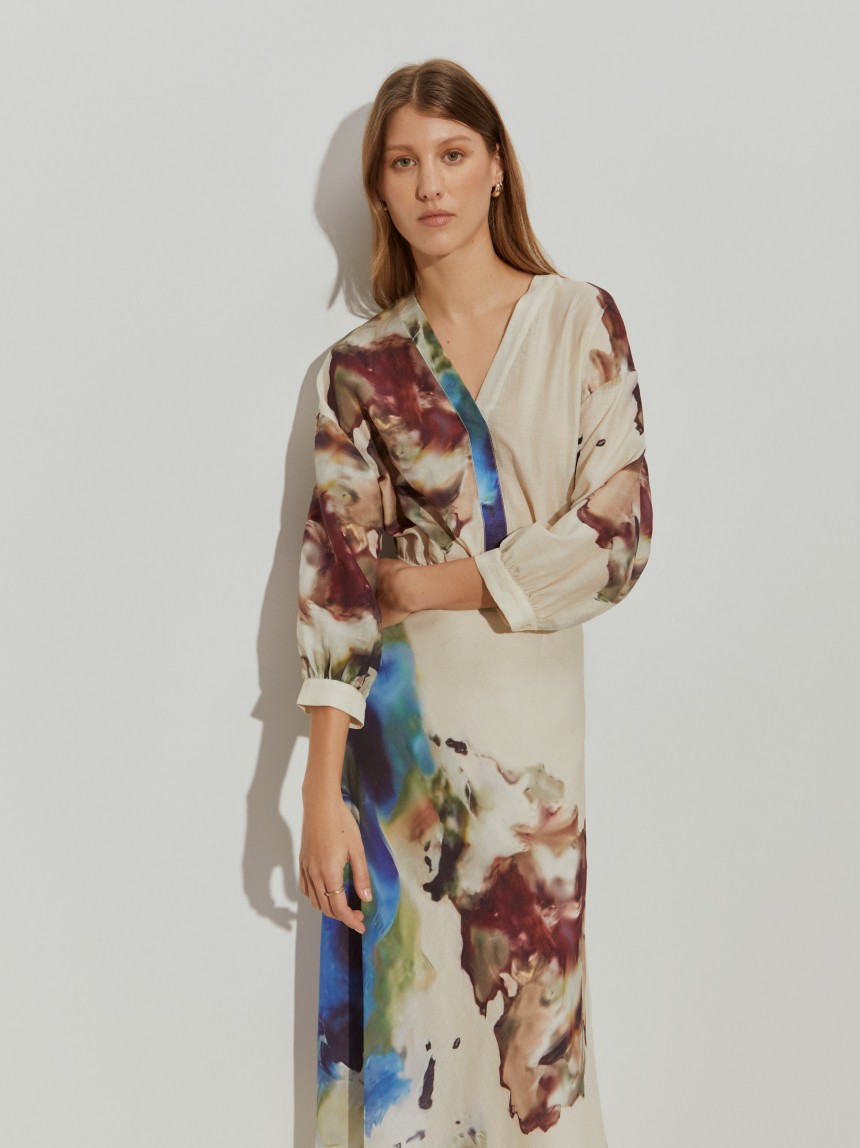 Saia comprida estampado abstrato