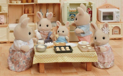 Sylvanian Families Figursett Familien Melkekanin