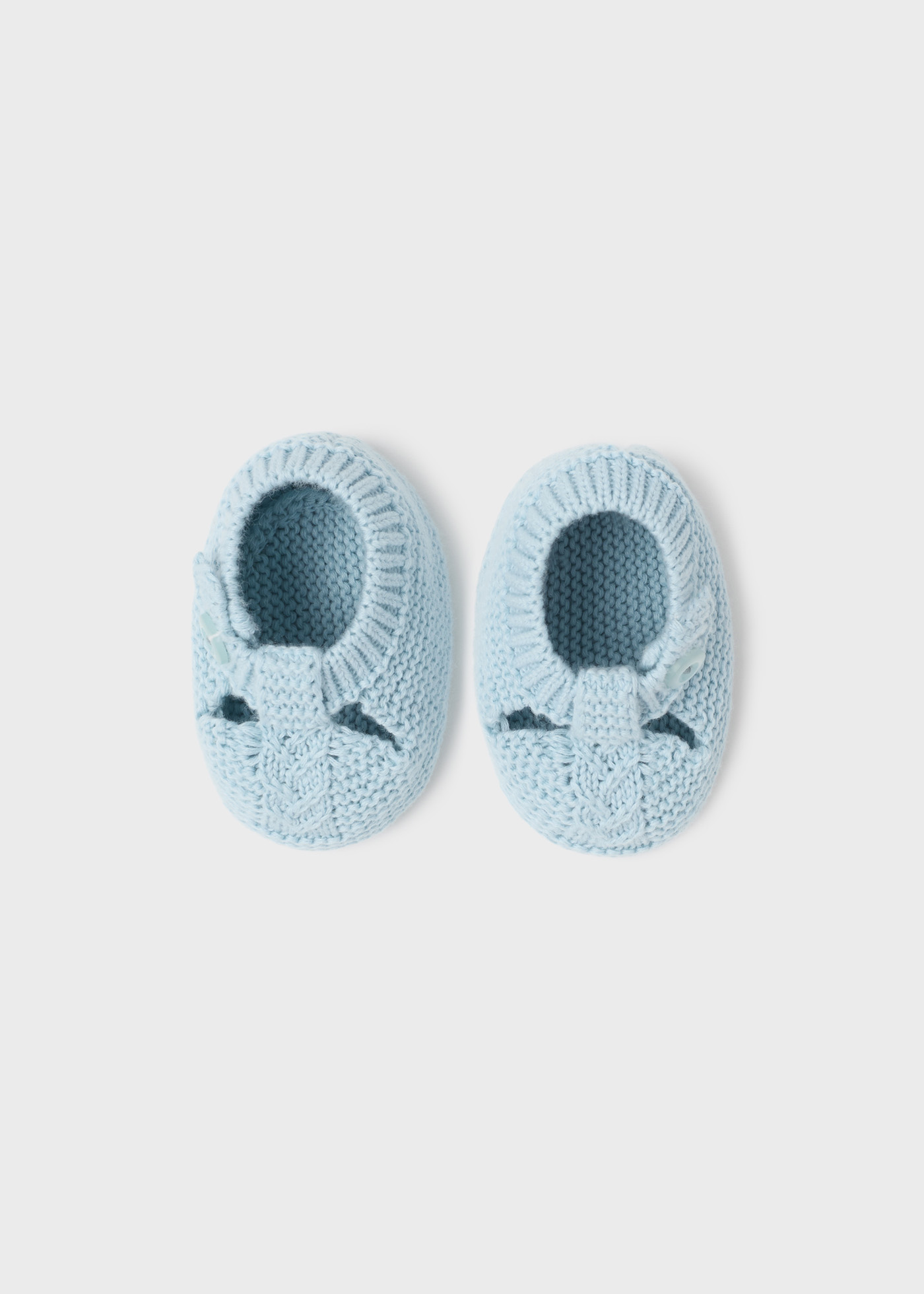 Sapatinhos de malha Better Cotton para recém-nascidos, cor branco-creme