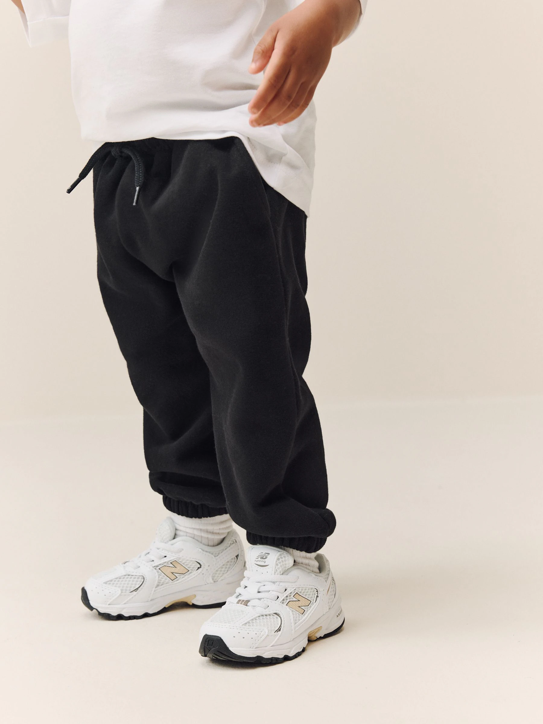 Zwart - Zacht aanvoelende jersey joggingbroek (3 mnd-7 jr)
