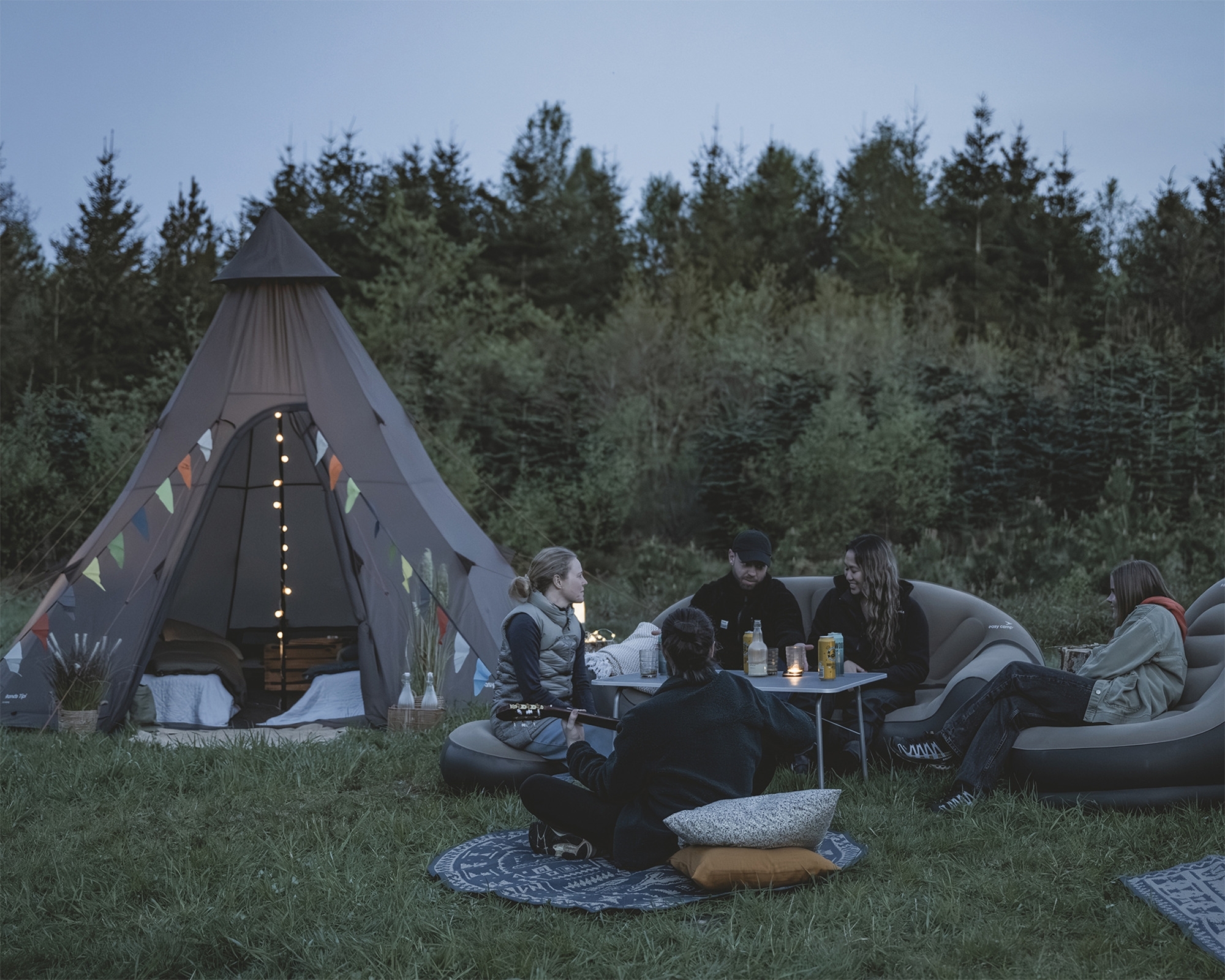 Easy Camp Familien Tipizelt Rands Tipi für 8 Personen