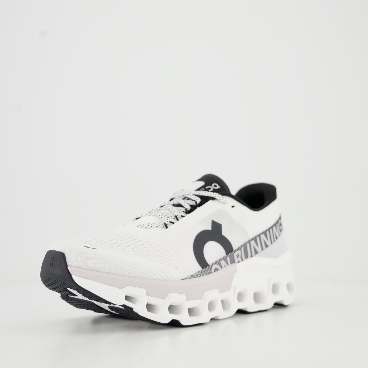 ON CLOUDMONSTER 2