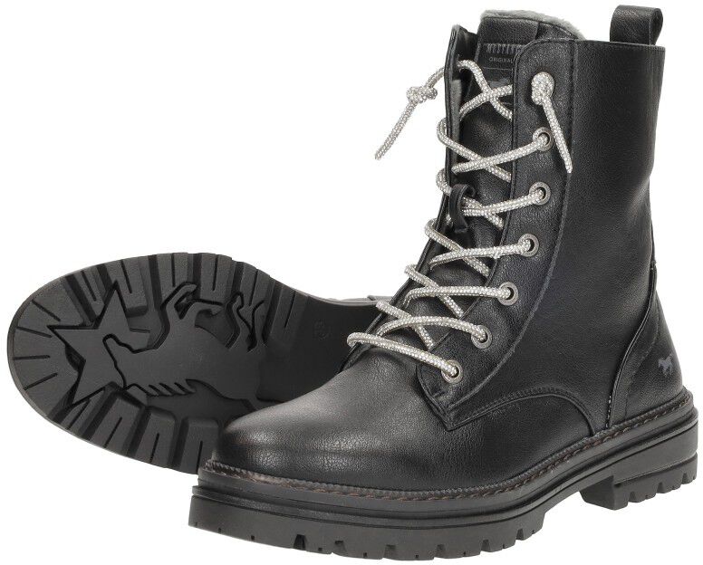 Mustang Veterschoenen Hoog zwart