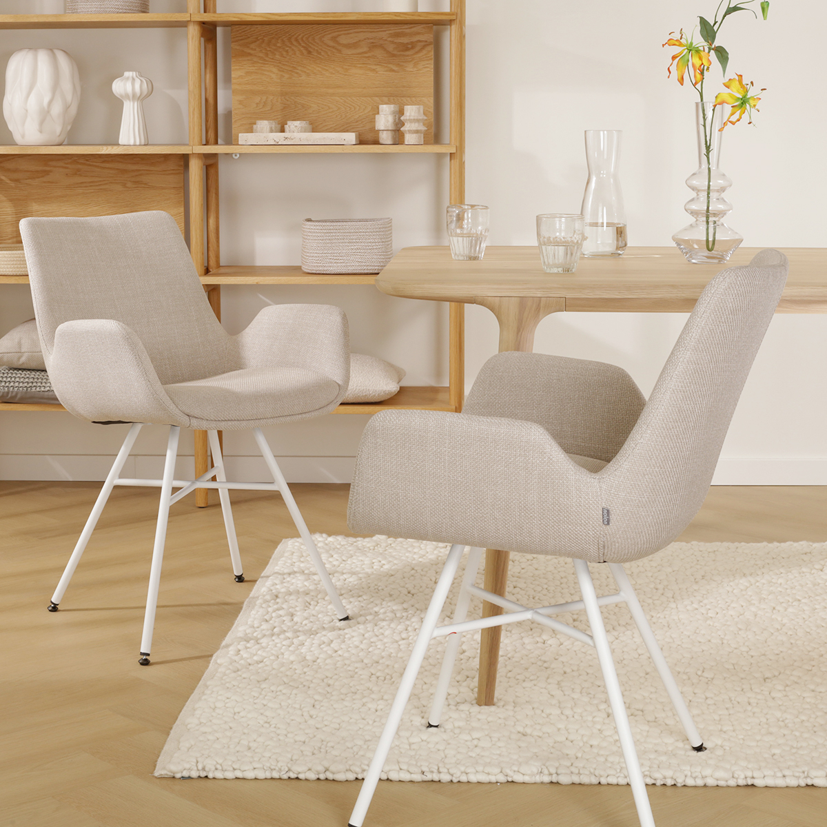 Eetkamerstoel Noa-Eef beige - wit onderstel
