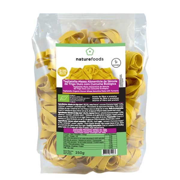 Tagliatelle Com Curcuma