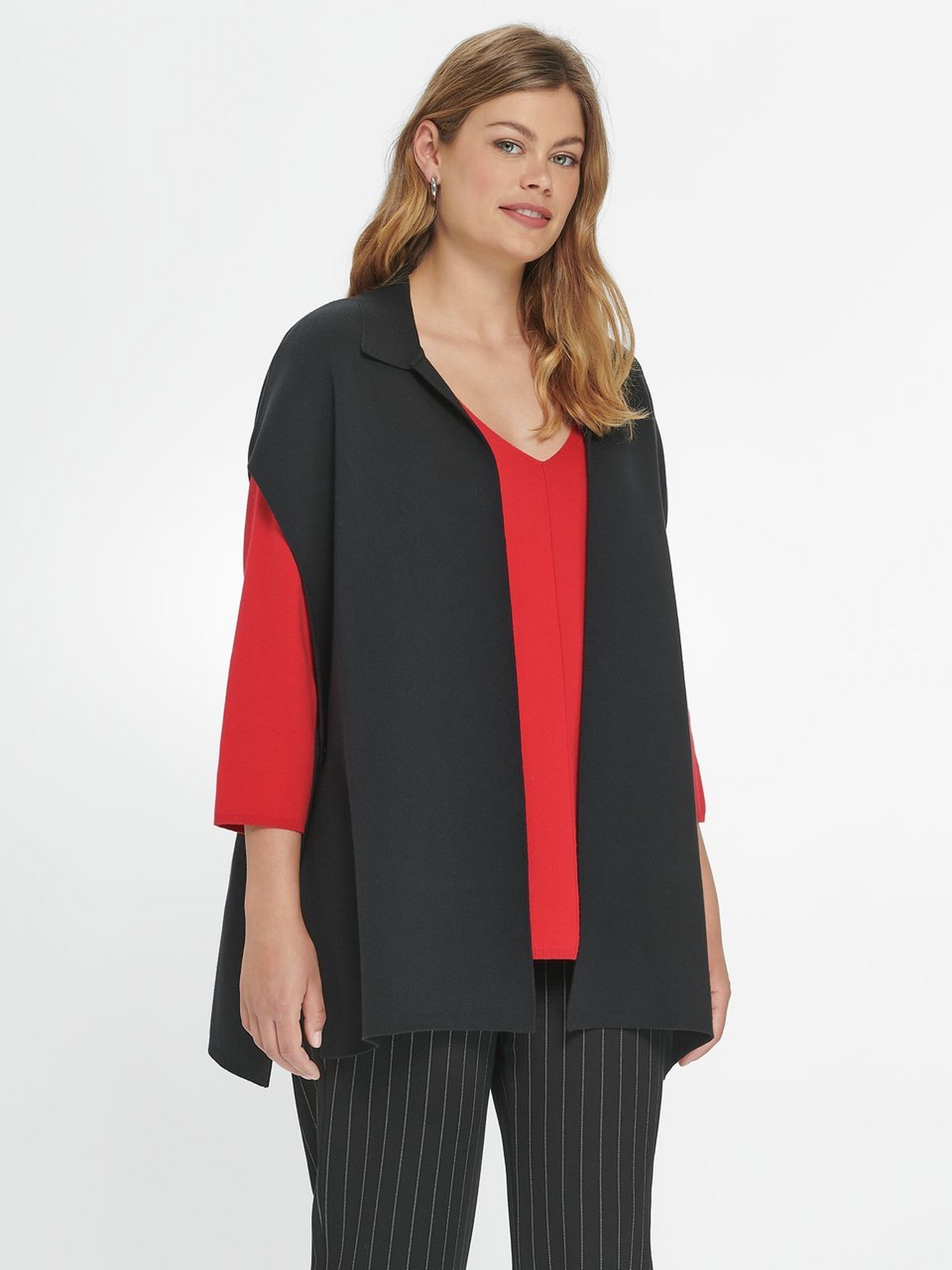 Strick-Poncho