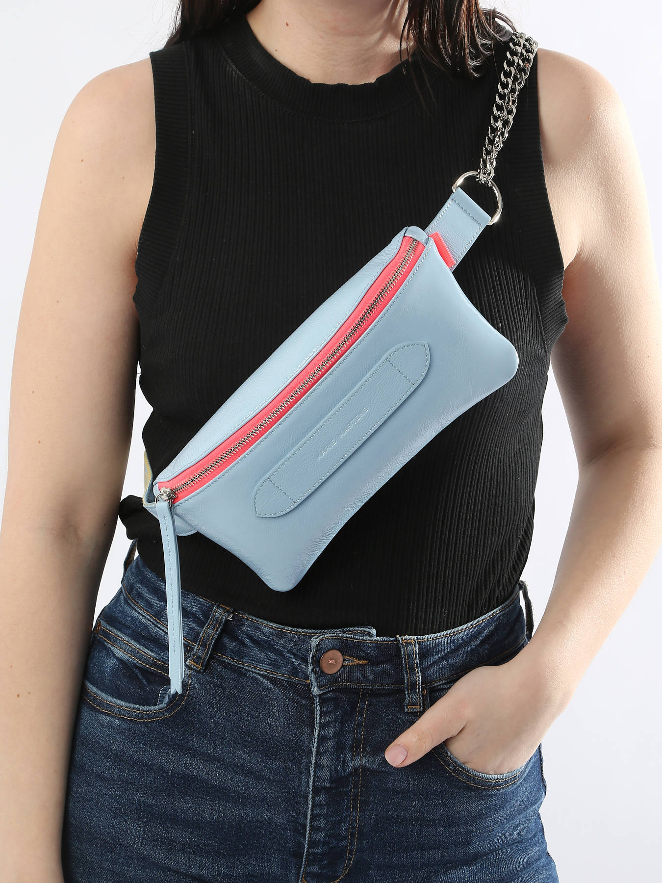 Sac ceinture Coachella cuir vernis froiss MARIE MARTENS