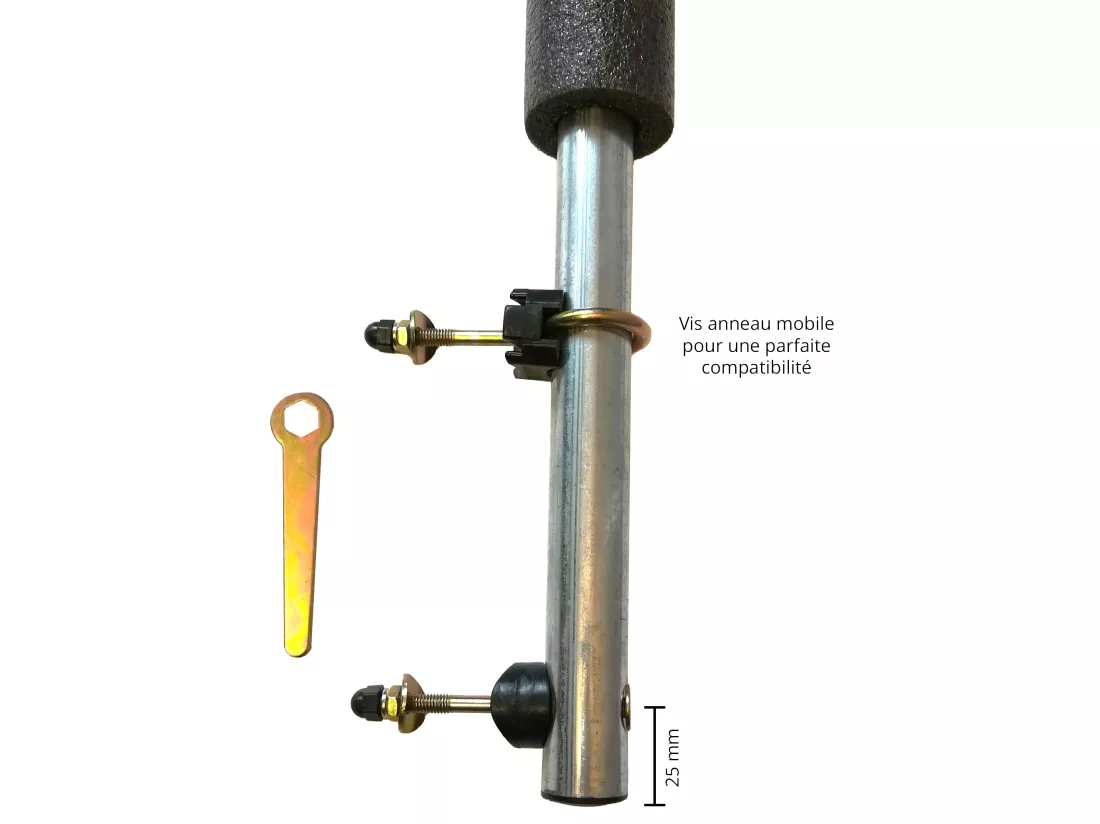 Un poteau de filet de sécurité Ø32mm pour trampolines (longeur 212 cm)