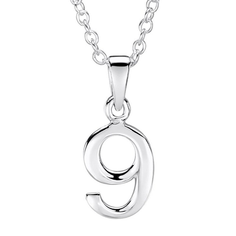 Collier numero porte bonheur en argent 925/1000