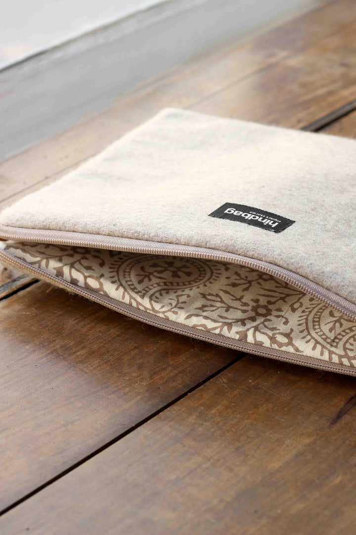 Housse d'ordi Ava Laine Beige