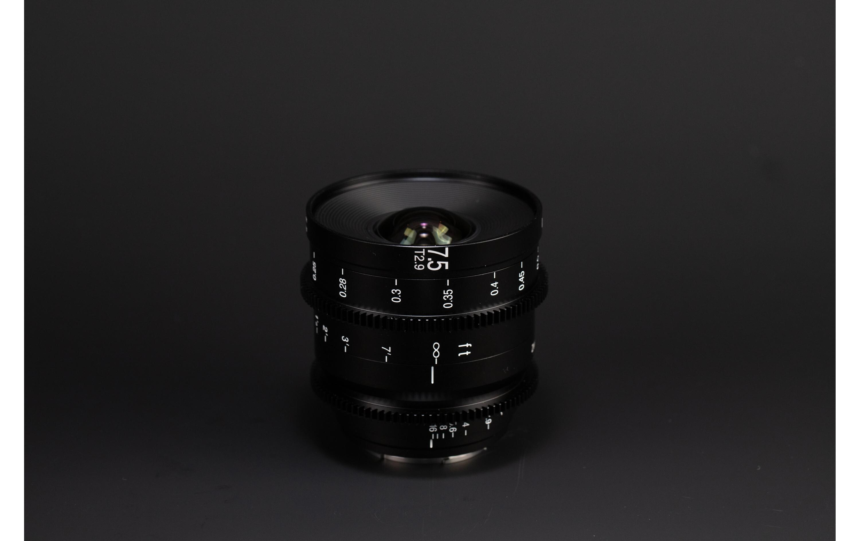 Festbrennweite 7.5 mm T2.9 Zero-D S35 Cine Lens X-Mount<br>Laowa 7.5 mm T2.9 Zero-D S35 Cine