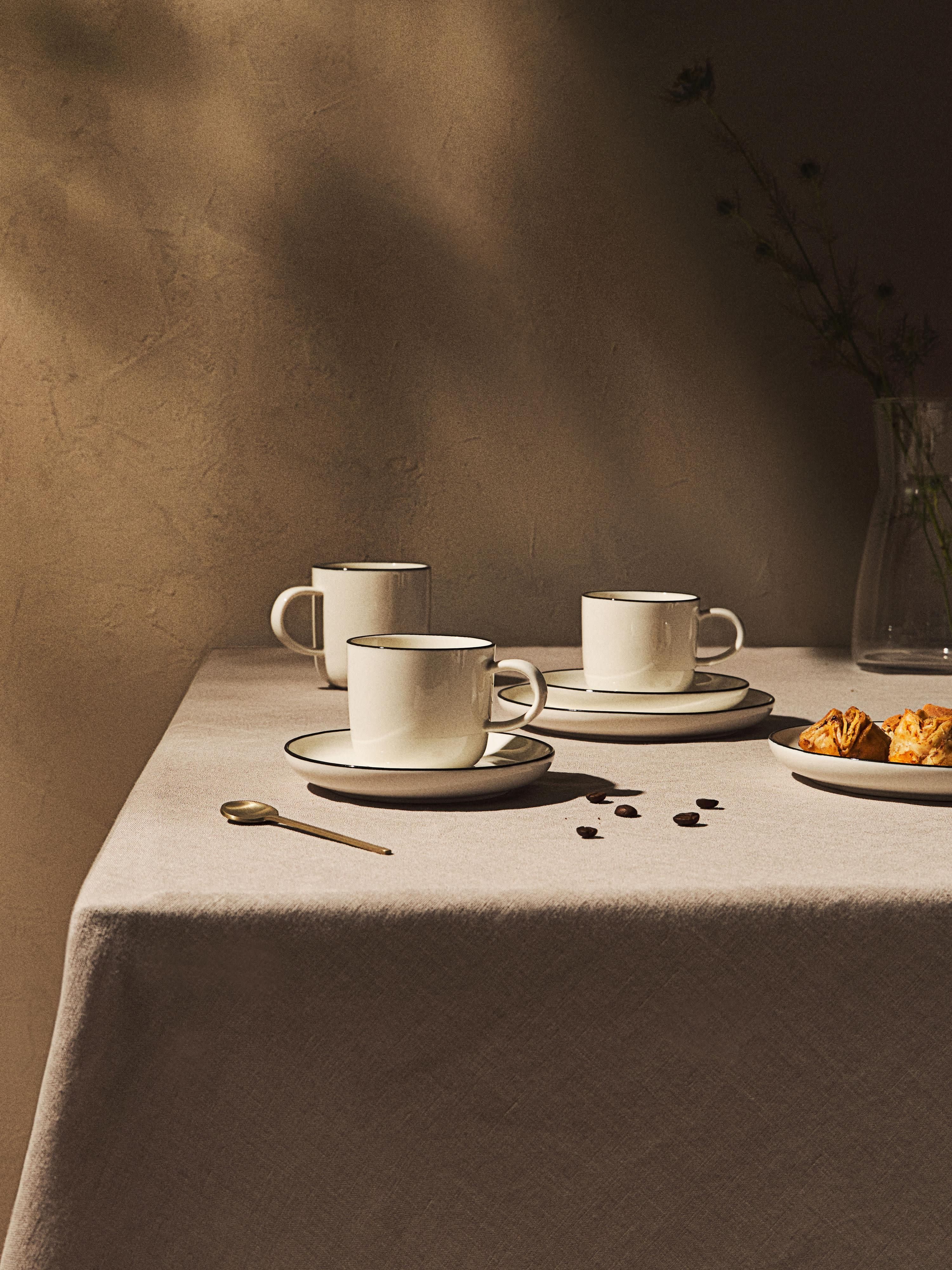 Porseleinen espressokopjes Facile met schoteltjes, 2-delig