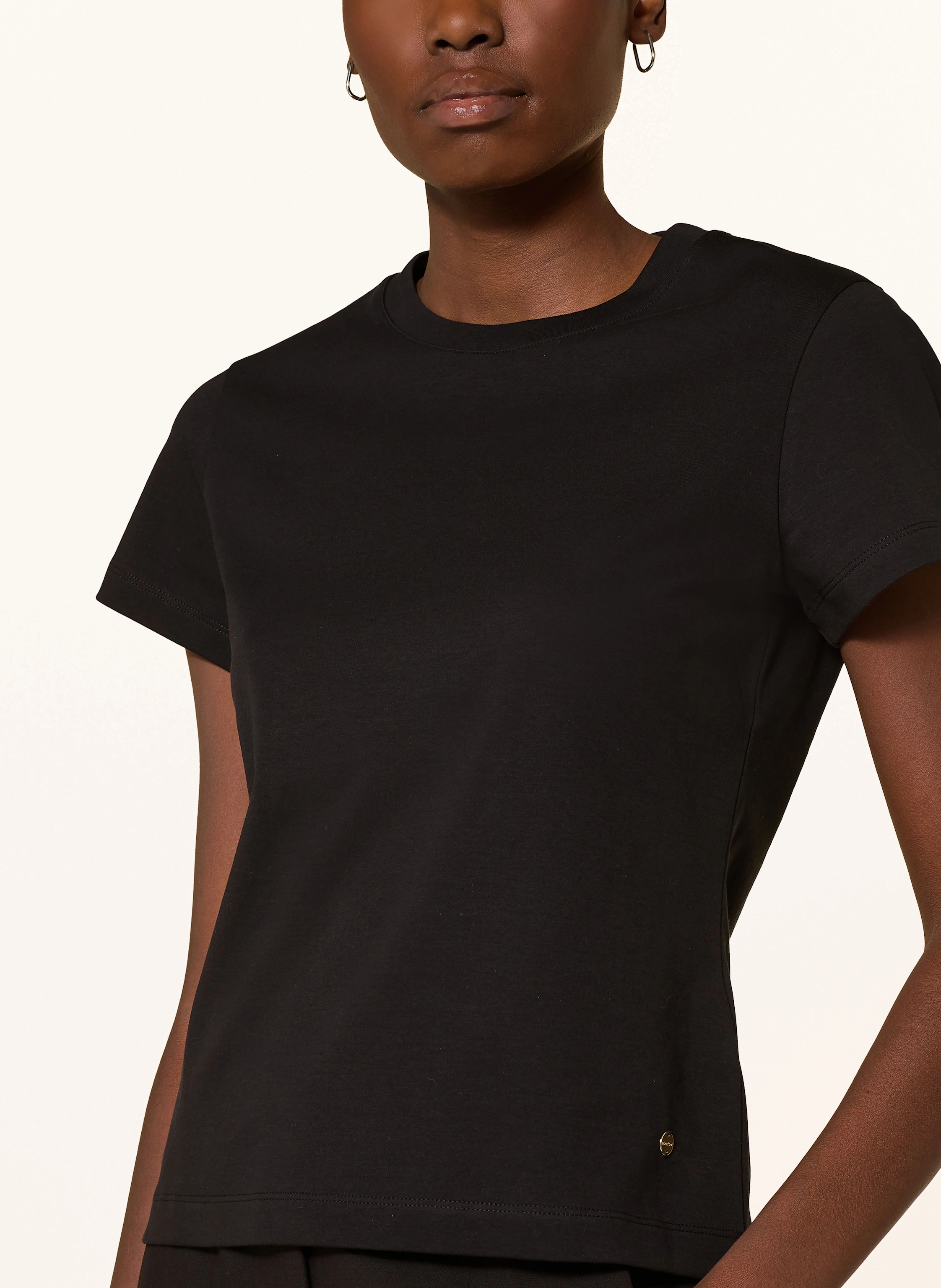 windsor. T-Shirt