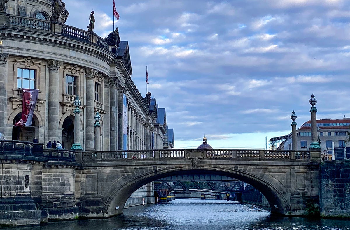 Capital Dinner Cruise Berlin