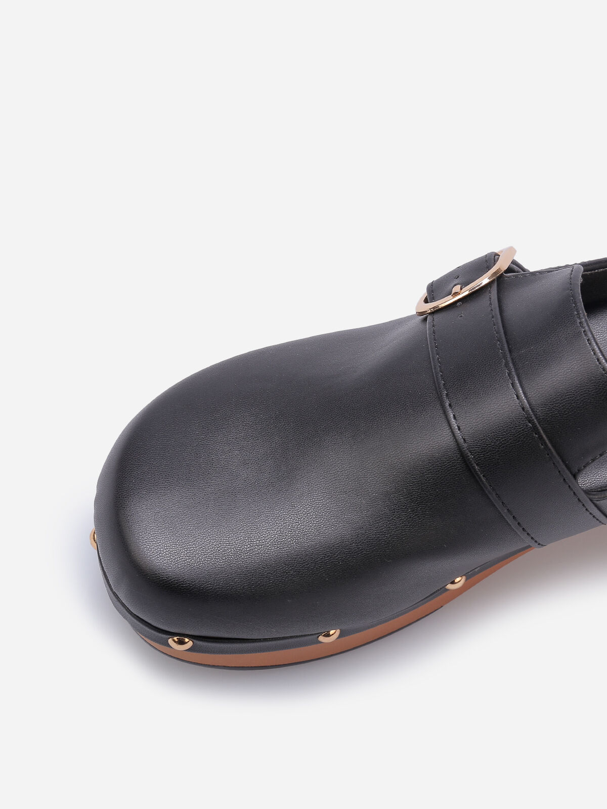 Sabots cloutés en simili- Noir